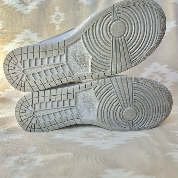 Jordan 1 High 85’ - Picture 4 of 5